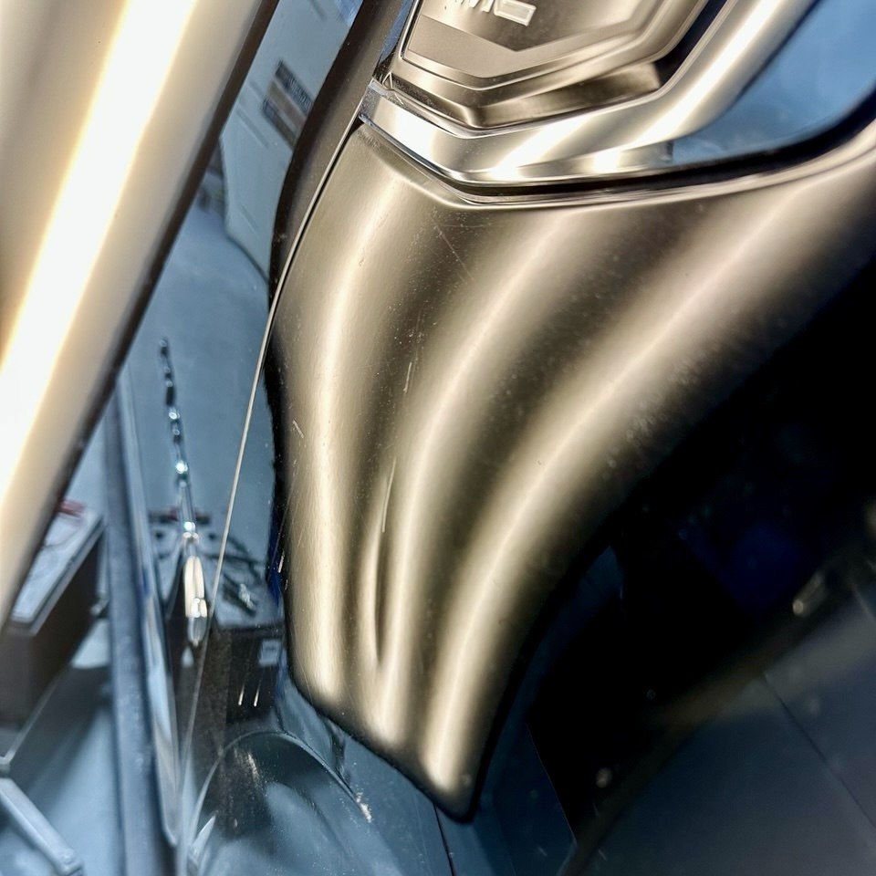 Door ding and dent repair in Memphis